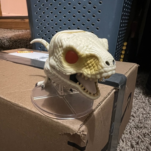 Jurassic World Atrociraptor Pop Funko NO BOX - Picture 1 of 3